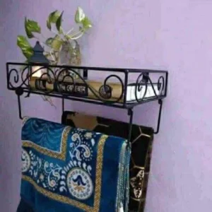 কুরআন শরীফ ও জায়নামাজ রাখার ইস্টান